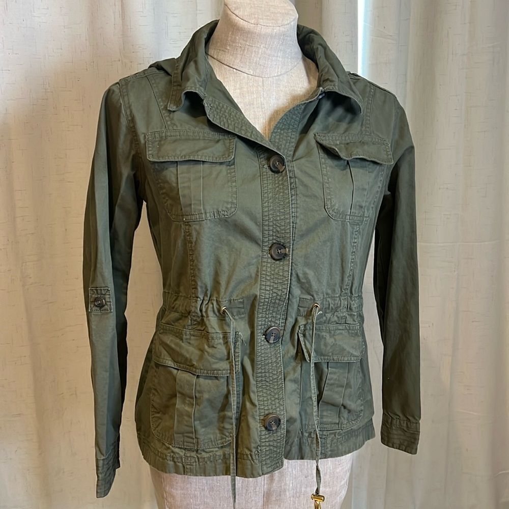 Weatherproof Hooded Military Style Lightweight Jacket